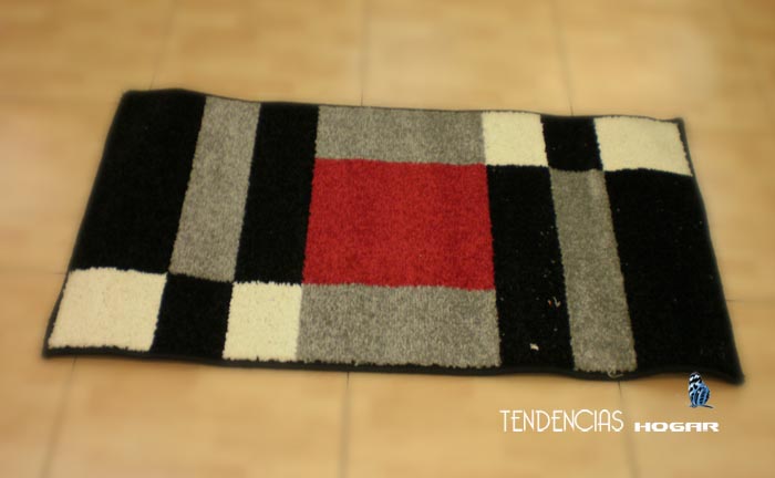 Alfombra de pelo corto base antideslizante